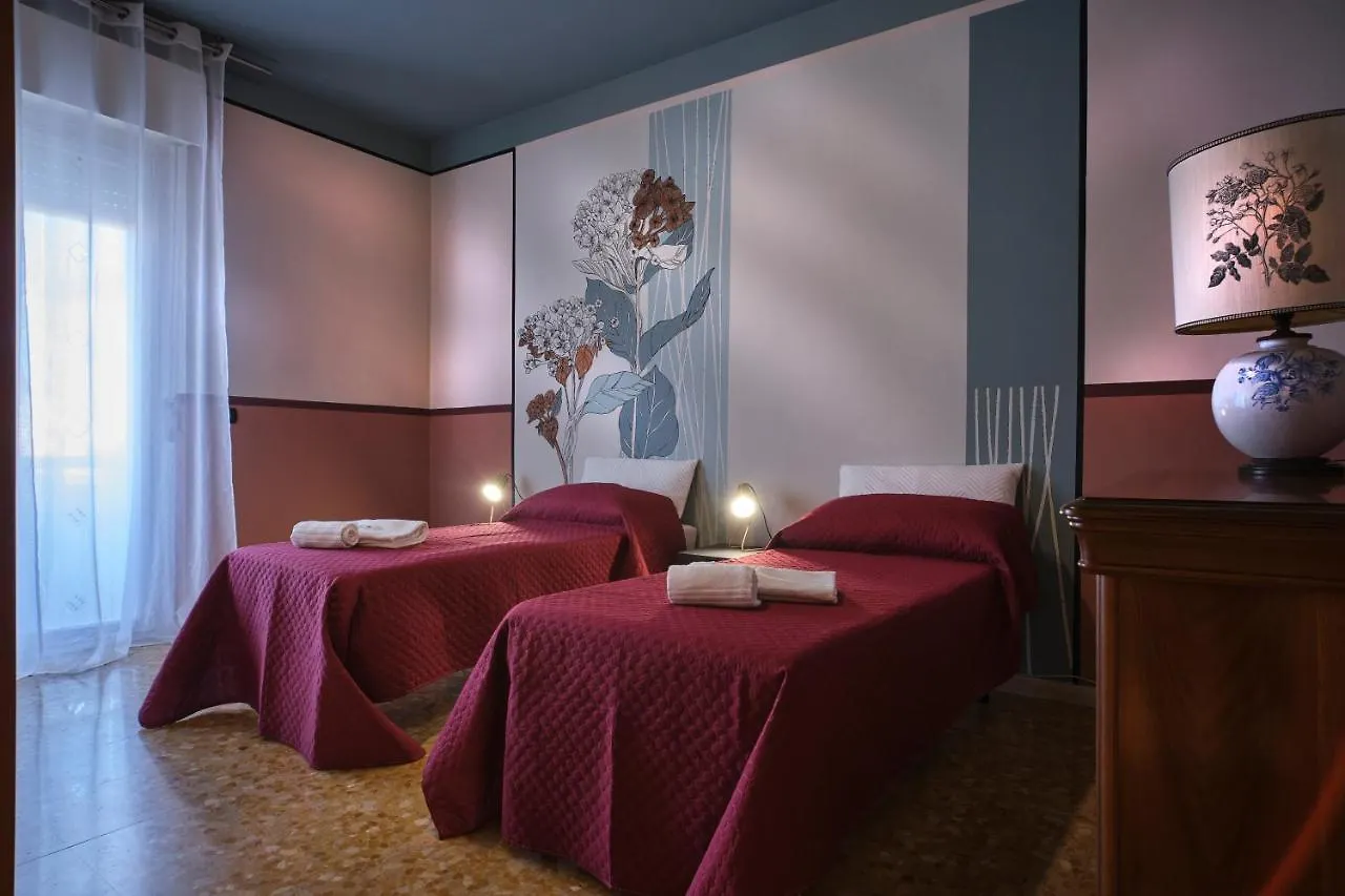 Апартаменты Casa Del Poeta Верона 0*,